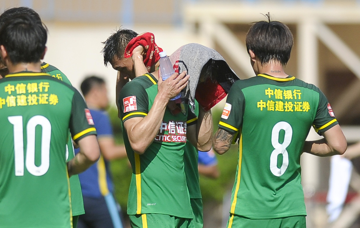 广州队发布备战花絮；赛后状态回暖；意甲任务艰巨；阵容厚度经受考验(广西是唯一一个永久备战区)