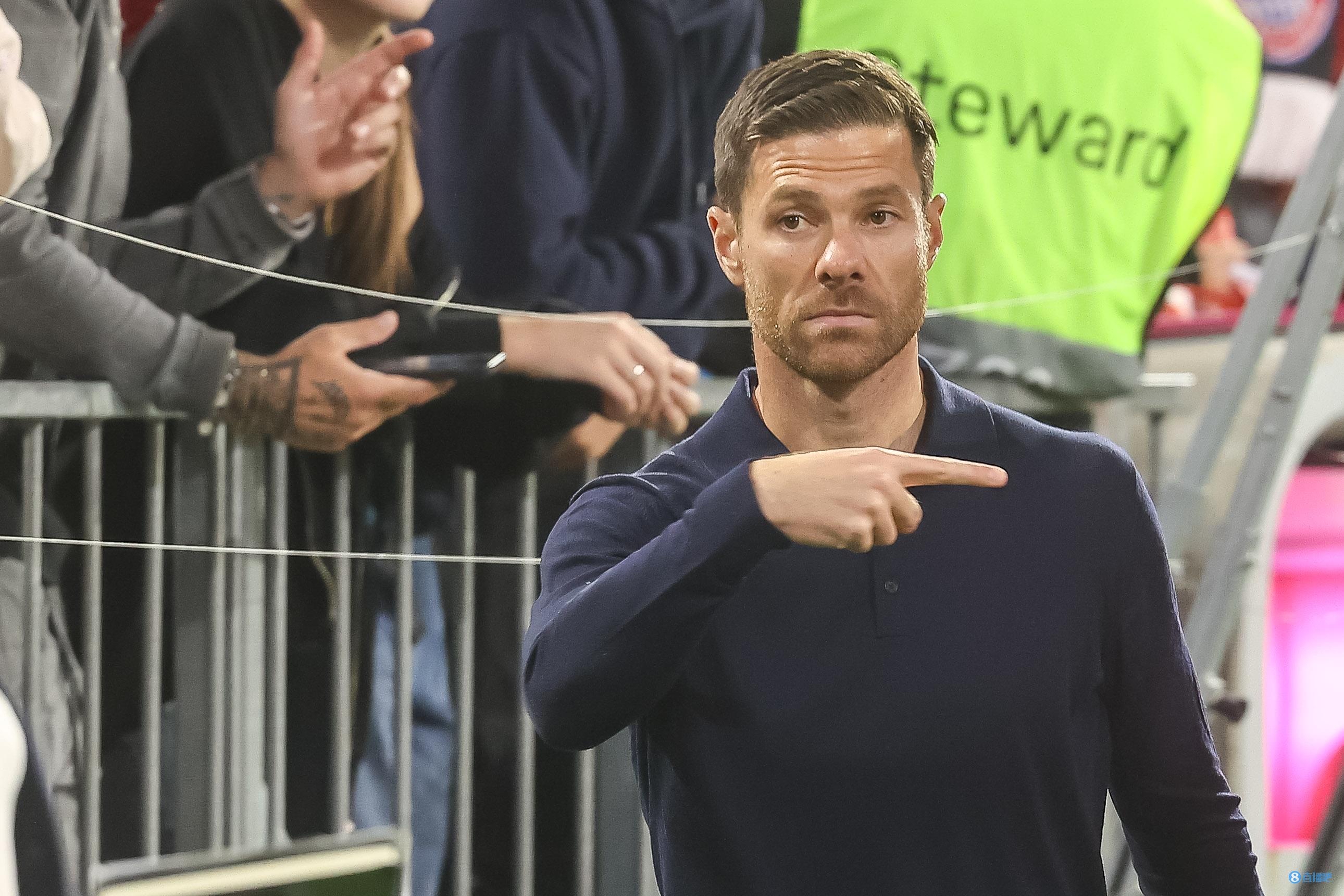 关于社区盾赛程吃紧，费耶诺德赛后再遭质疑，质疑声仍在，赛季目标并未改变的信息-爱游戏中国